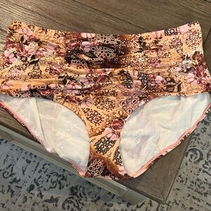 Torrid Floral Print Women's Swim Bottoms